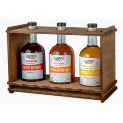 Подарочный набор в деревянной подставке Алхимия вкуса, без лафитников (3 бутылки, №1)